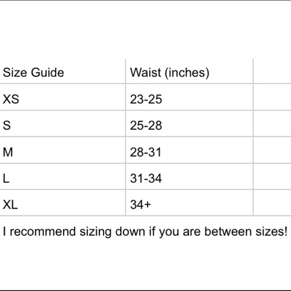 HANES camo crop top - Picture 3 of 3